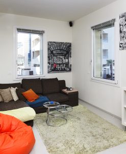 Infisso con scurone - Domosystem Pesaro